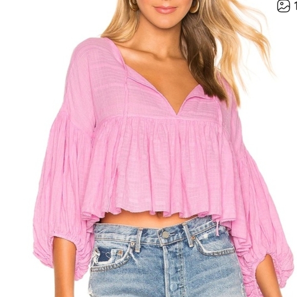 Free People Tops - Free People Pink Flutter Crop Peasant Top
